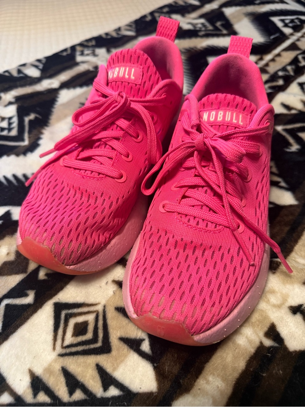 NOBULL Women's Bright Pink Athletic Trainers/Running Shoe